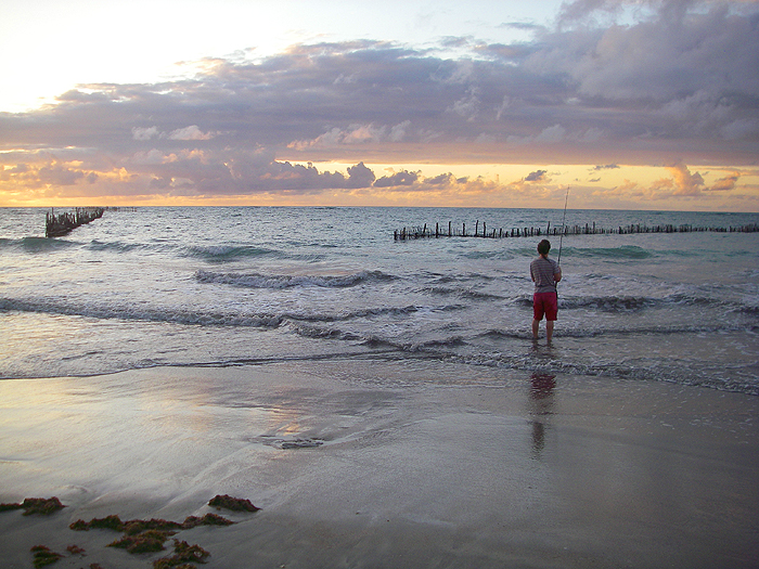 There are artisanal fish traps everywhere along this part of the coast.  Most of the fish caught in them are small.