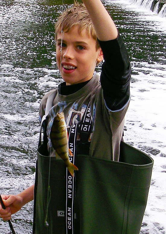 No monster but interesting fishing using the minnow livebaits.