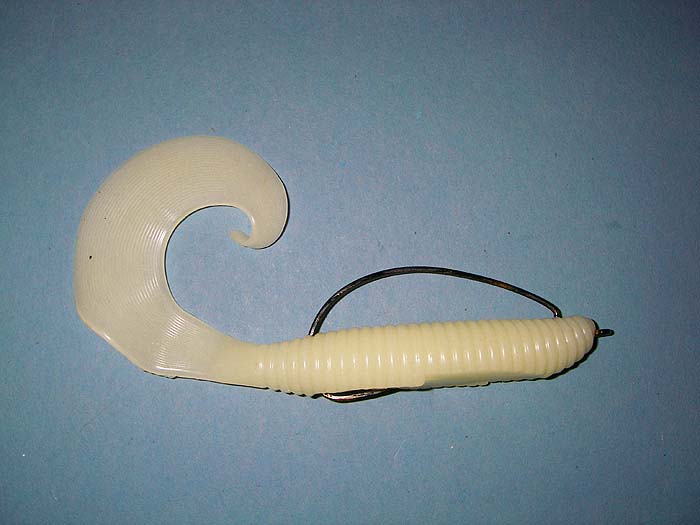 Weedlessly rigged soft plastic.