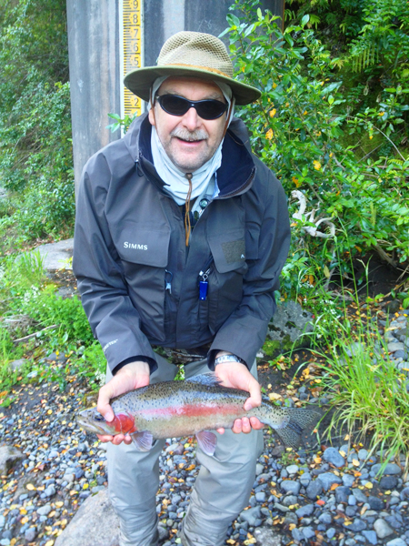 Alan with a Raft Pool resident.